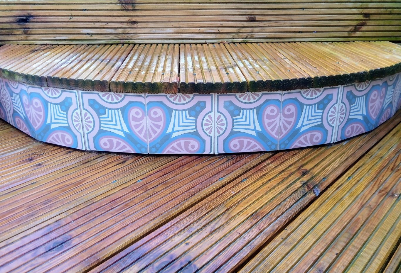 Interior/Exterior Tiling